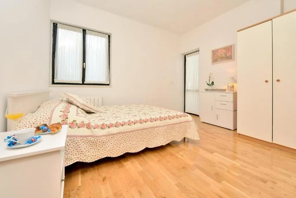 Seaside Holiday House Privlaka, Zadar - 22867 Privlaka  Holiday home